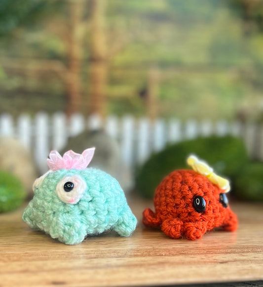 Frida the Frog and Spelda the Spider