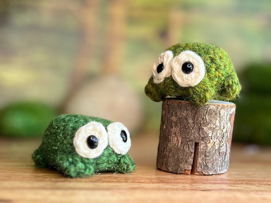 Filbert and Froid: Pocket Frobbit Friends!