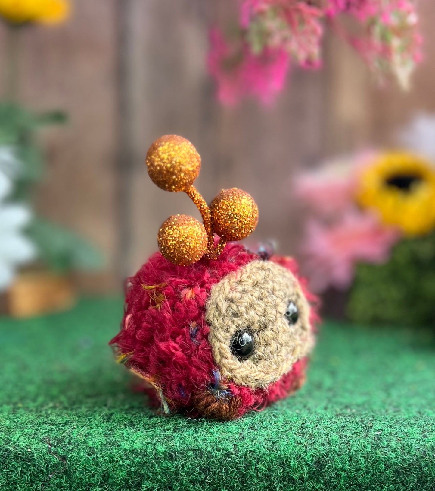 Rocco the Glittered Gibblet