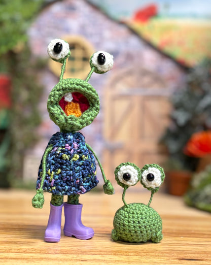 Sylvia and Sawyer (sold separately)