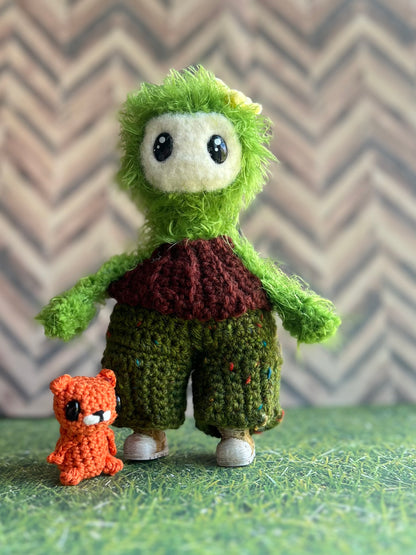 Gessel the Green and her Kitty Charlie