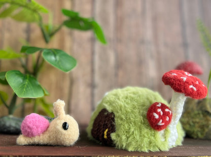 Swampy Snail house with Snail friend (set)