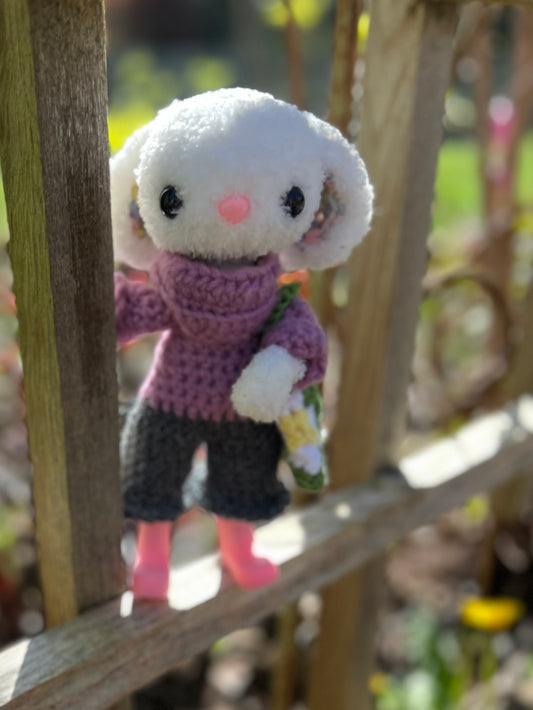 Daisy the Bunny with her handbag