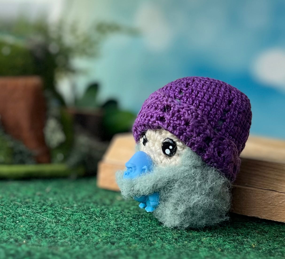 A yeti and his gorilla