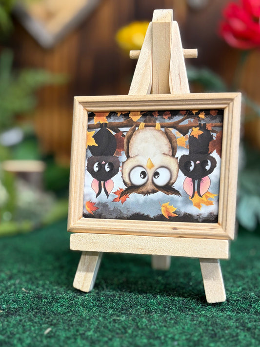“Hanging around” Mini Frame and easel