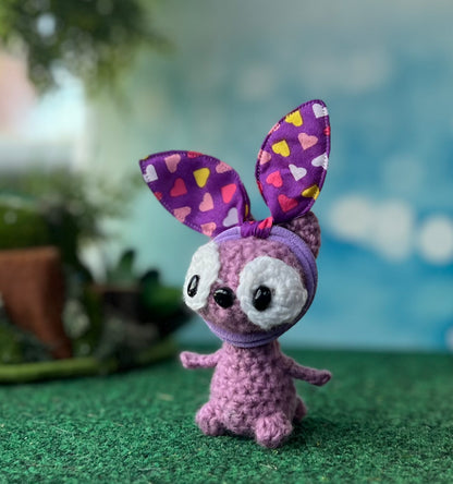 Kitty-like Galarple with removable bunny ears