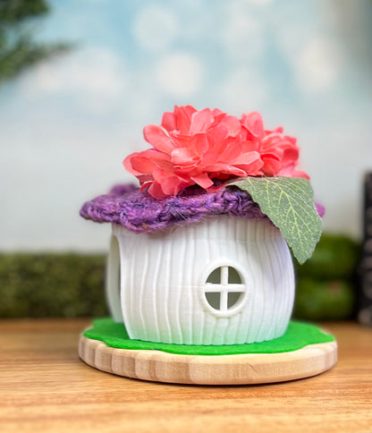 Flower Mushroom house (with wood base) *Galarple kitty not included
