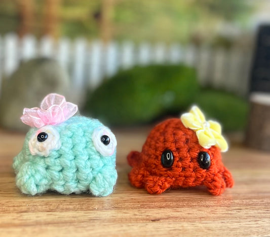 Frida the Frog and Spelda the Spider